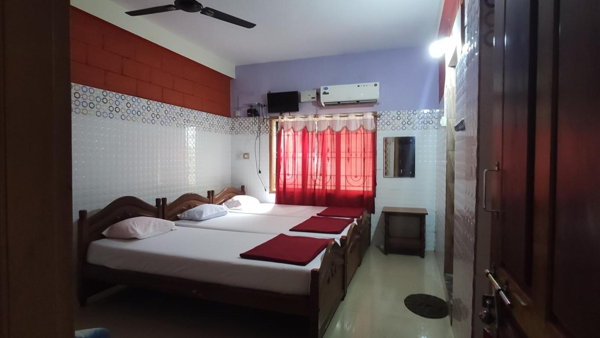 Shree Katyayani Residency Hotel Gokarna  Exterior photo